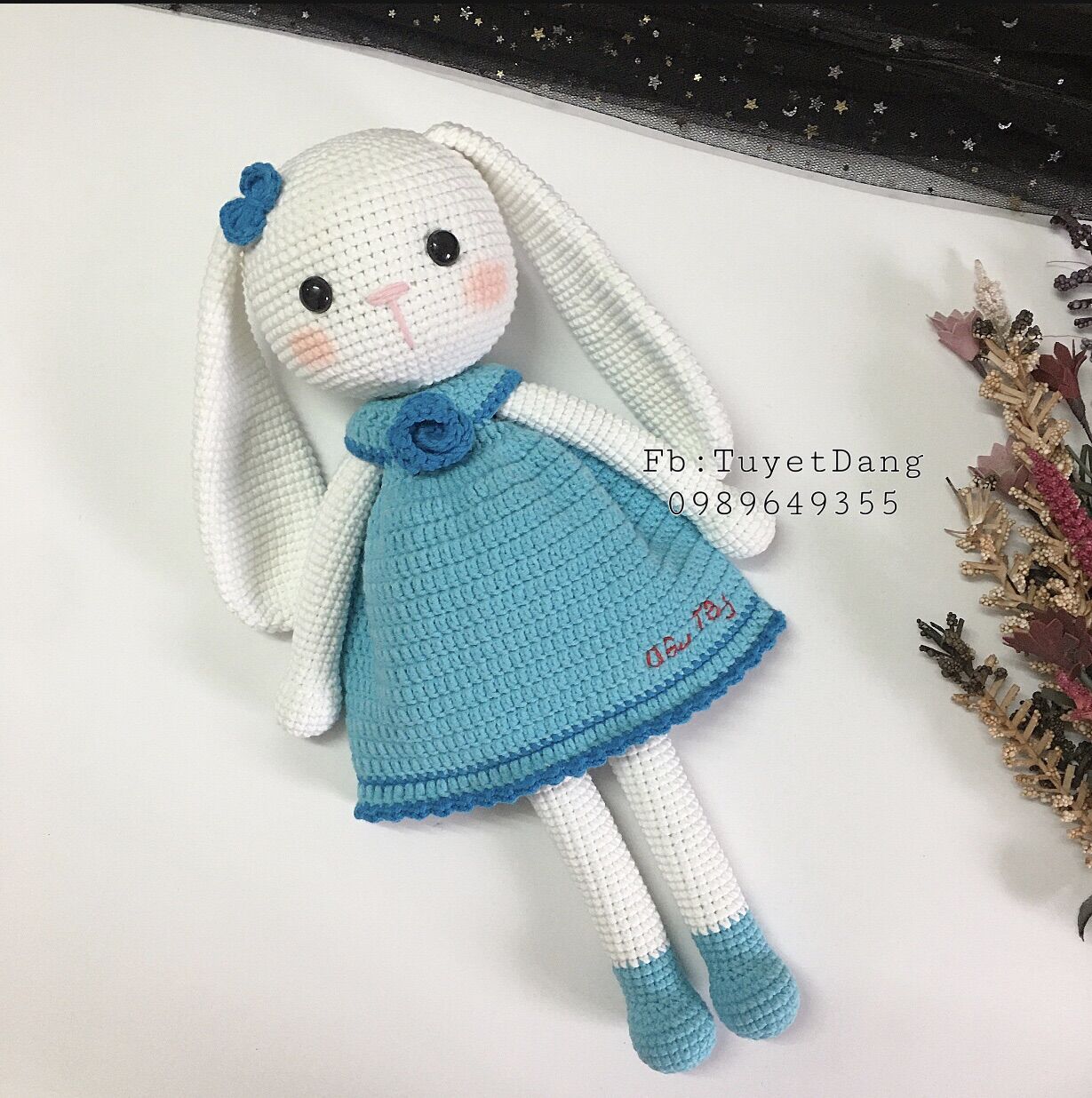 Thú bông handmade - Thỏ tai dài móc len xinh xắn