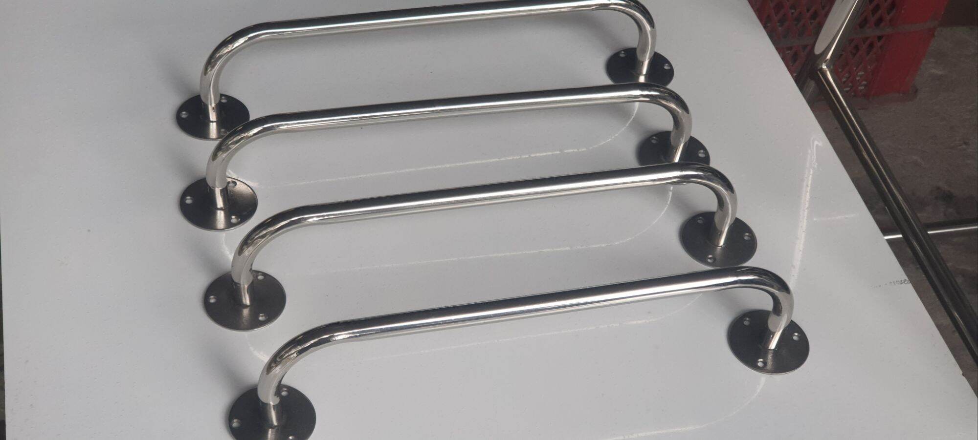 (o16mm) Máng khăn chiếc inox 201 nhiều kích thước khác nhau.Ống o16mm ,bass tròn bắt tường...