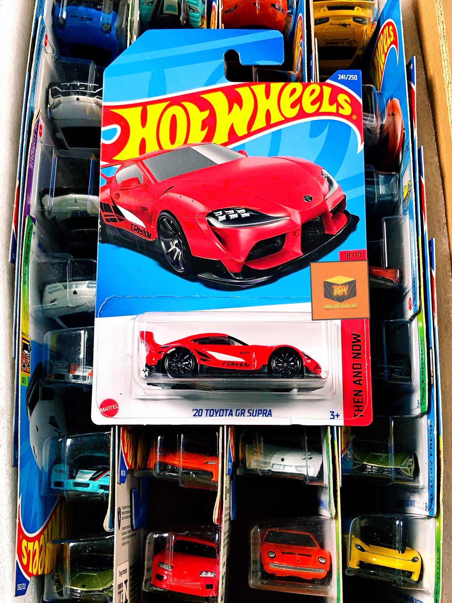 Xe mô hình hot wheels tỉ lệ 1:64 "20 toyota gr supra"