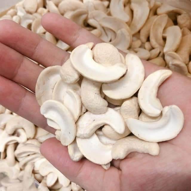 Hạt điều sống vỡ đôi-500gr