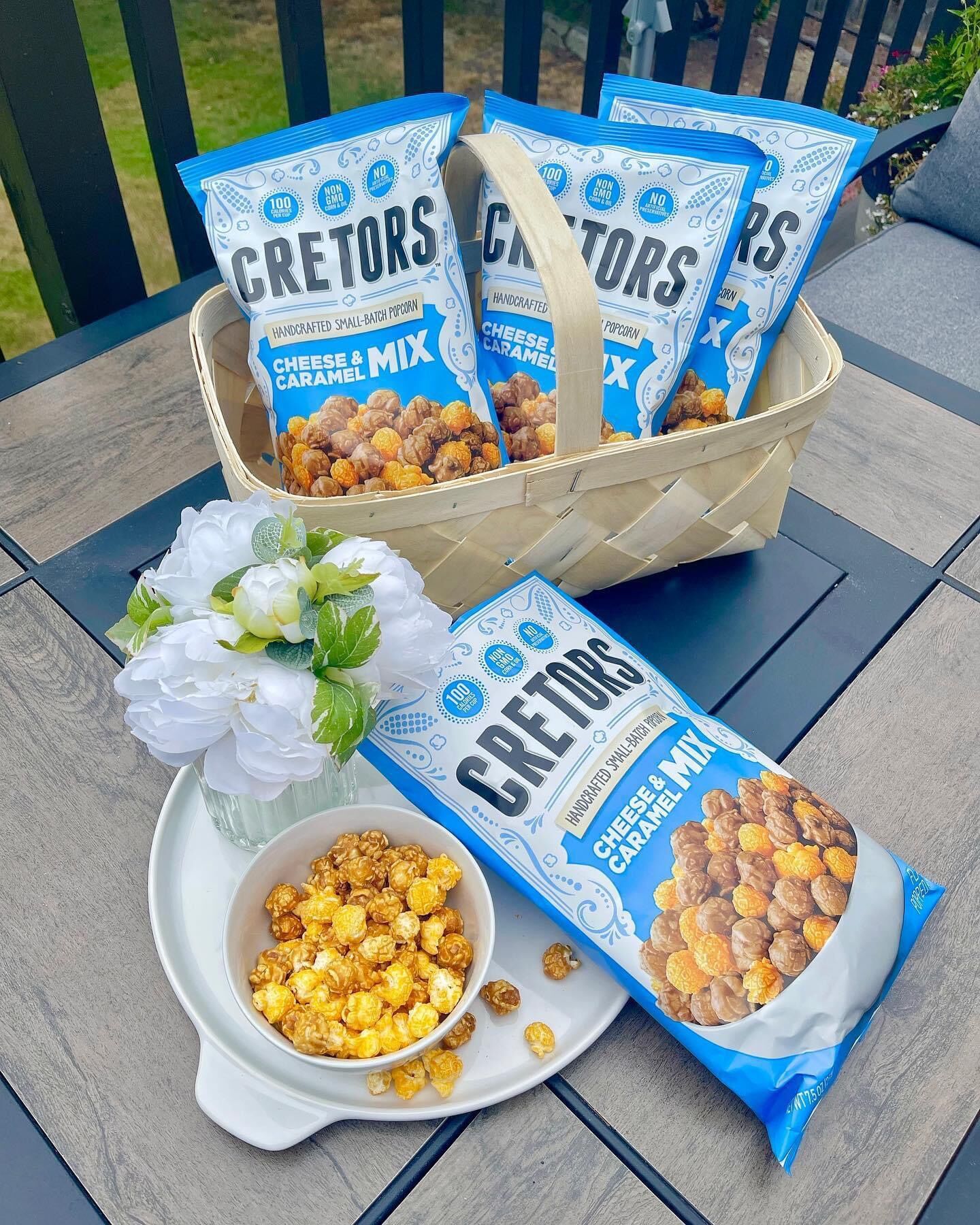 Cretors popcorn 908g/ Bắp rang Cretors mix vị caramel và phomai/ Bắp rang bơ U.S.A