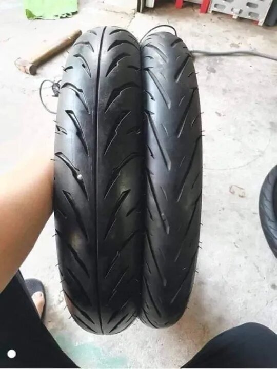 Cặp Lốp Xe máy 70/90-17 và 100/70-17. gắn xe ex150. winer. ex135... vỏ nhỏ nhẹ, gọn xe. hàng lướt tháo xe