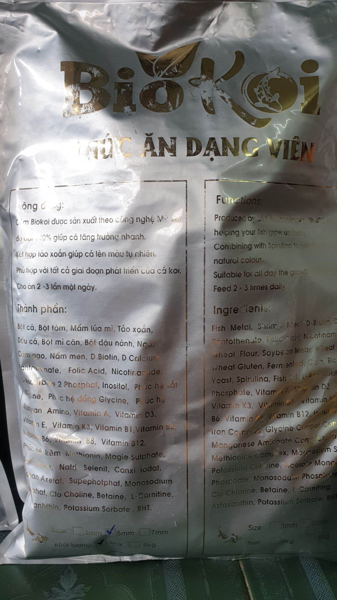 Cám cá koi 3kg  ( bio koi 40% protein)