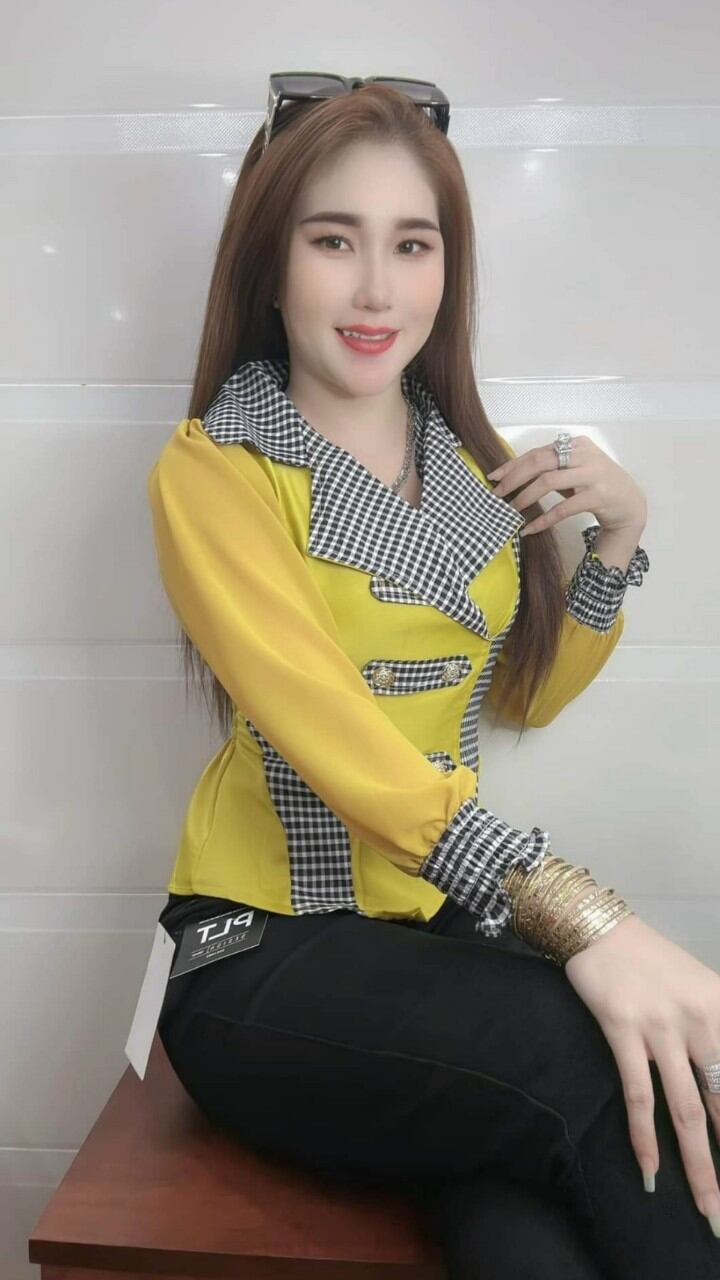 Áo kiểu phối ca ro