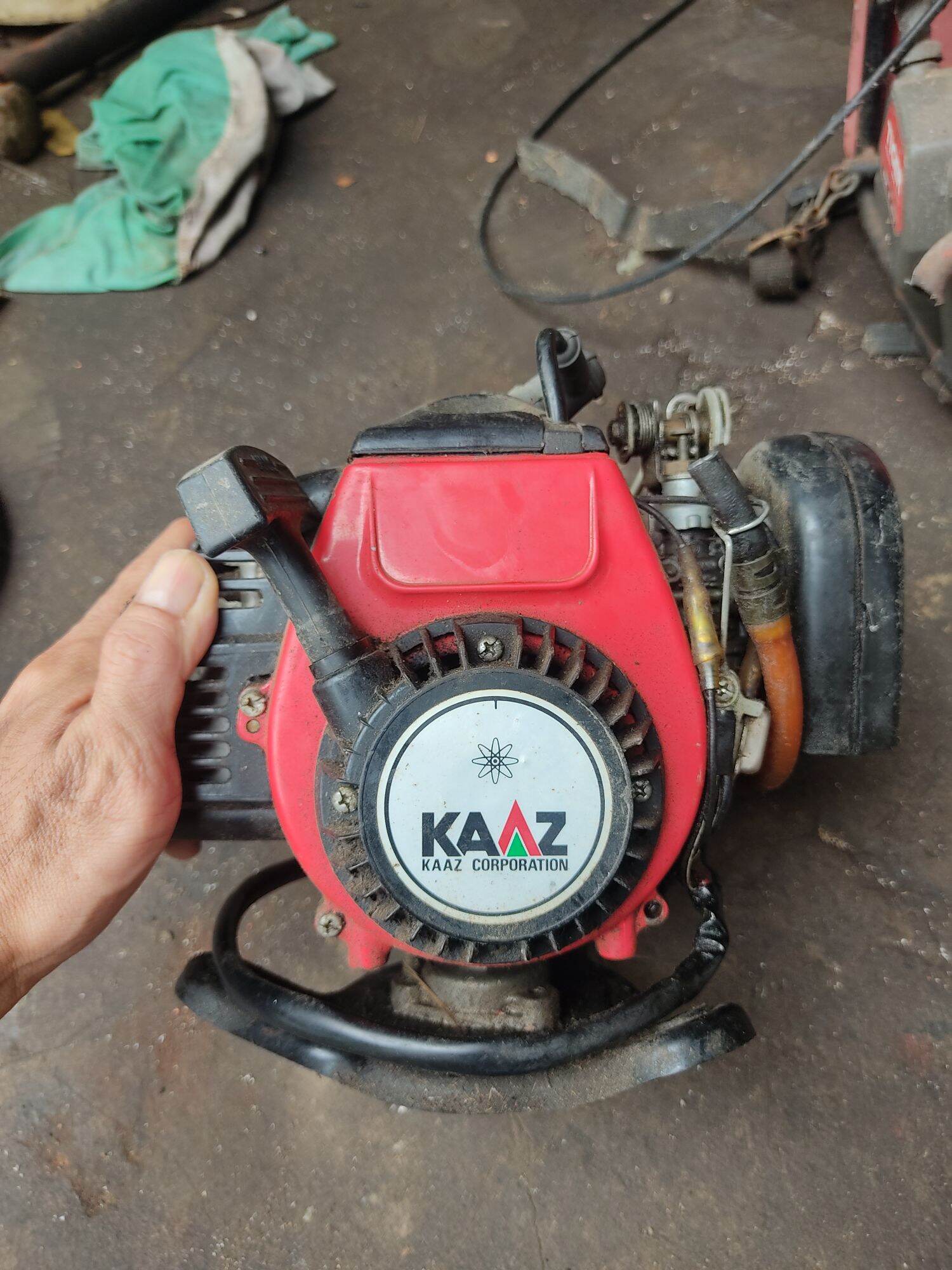Đầu máy cắt cỏ 2 thì Kawasaki TF 24 zin bãi