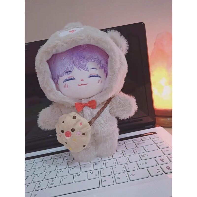 Áo thú cho doll 20cm.