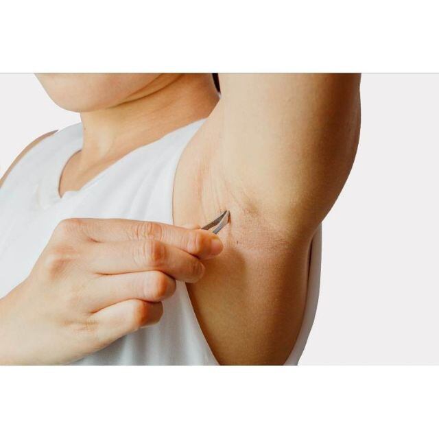 Sét 2 chiếc nhíp nhổ lông , tóc sâu,......