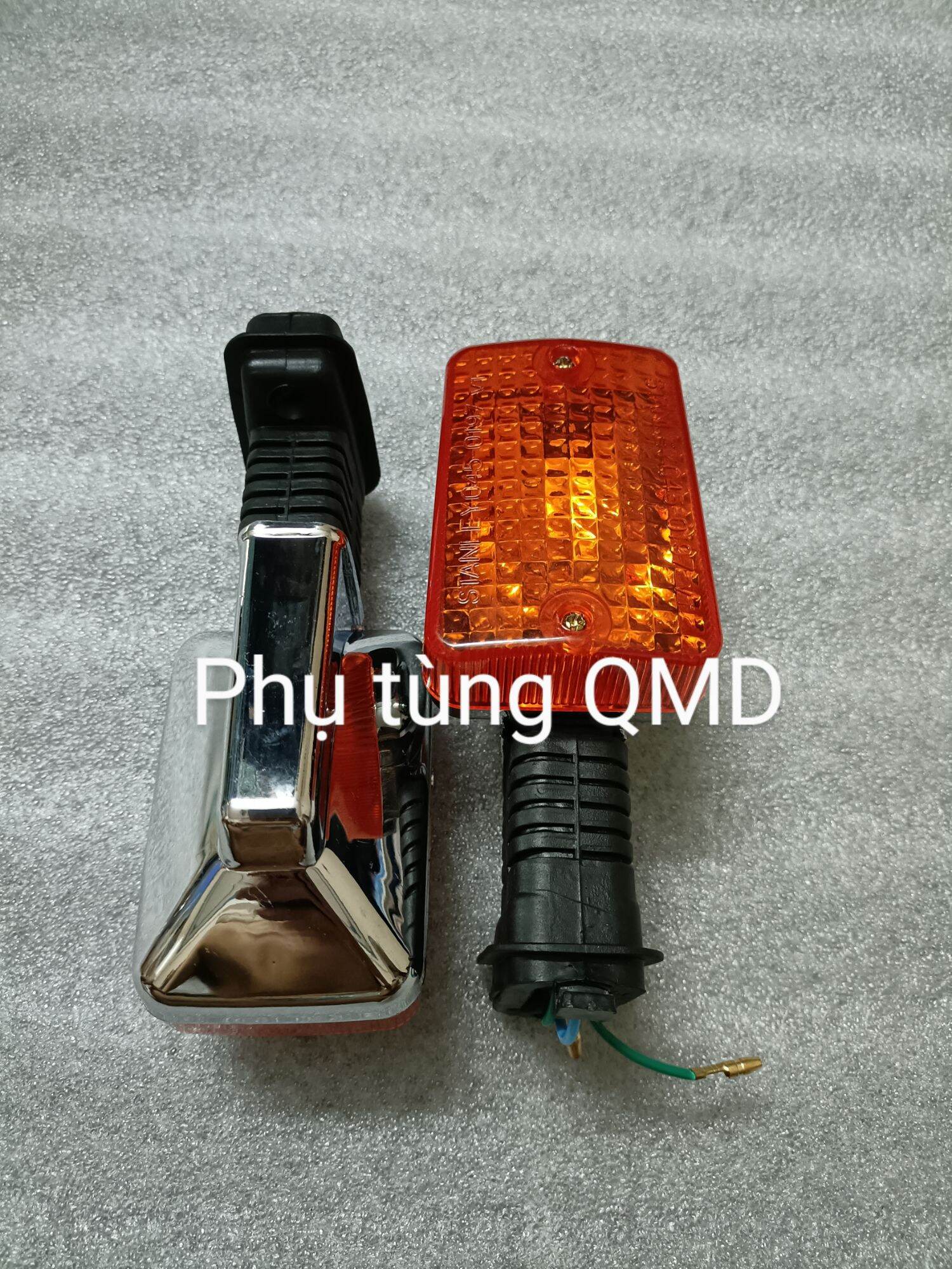 Xi nhan sau xe cup 82 - 84 hàng cao cấp