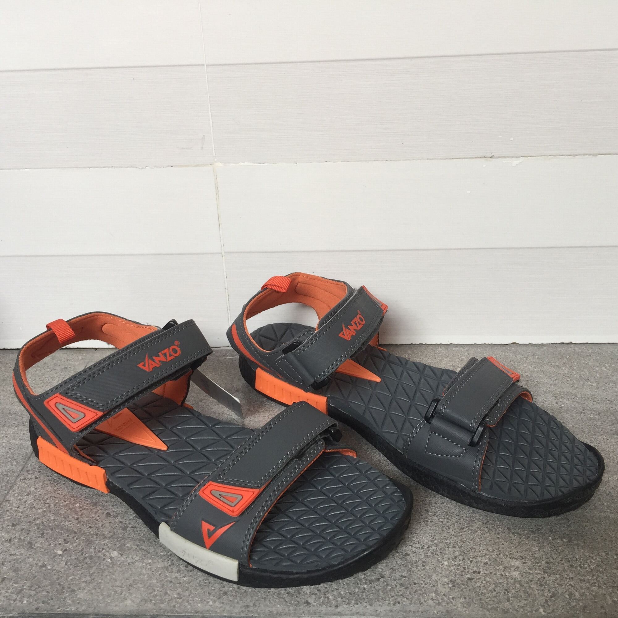 Giày sandal xuất khẩu Vanzo, giày quai hậu nam cao cấp 2 quai ngang màu đen