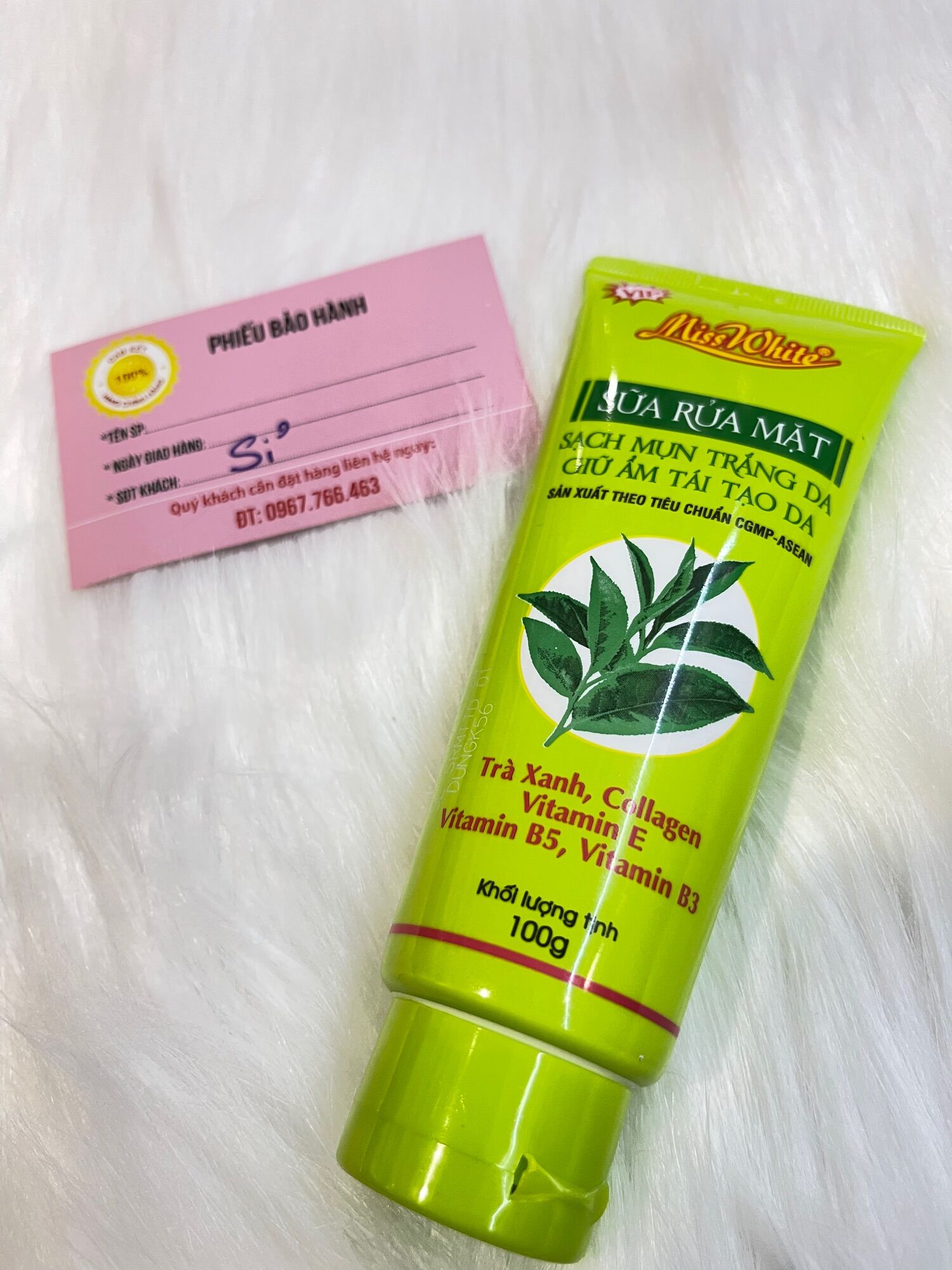 Sữa rửa mặt Miss White trà xanh hết mụn, thâm trắng da 100ml
