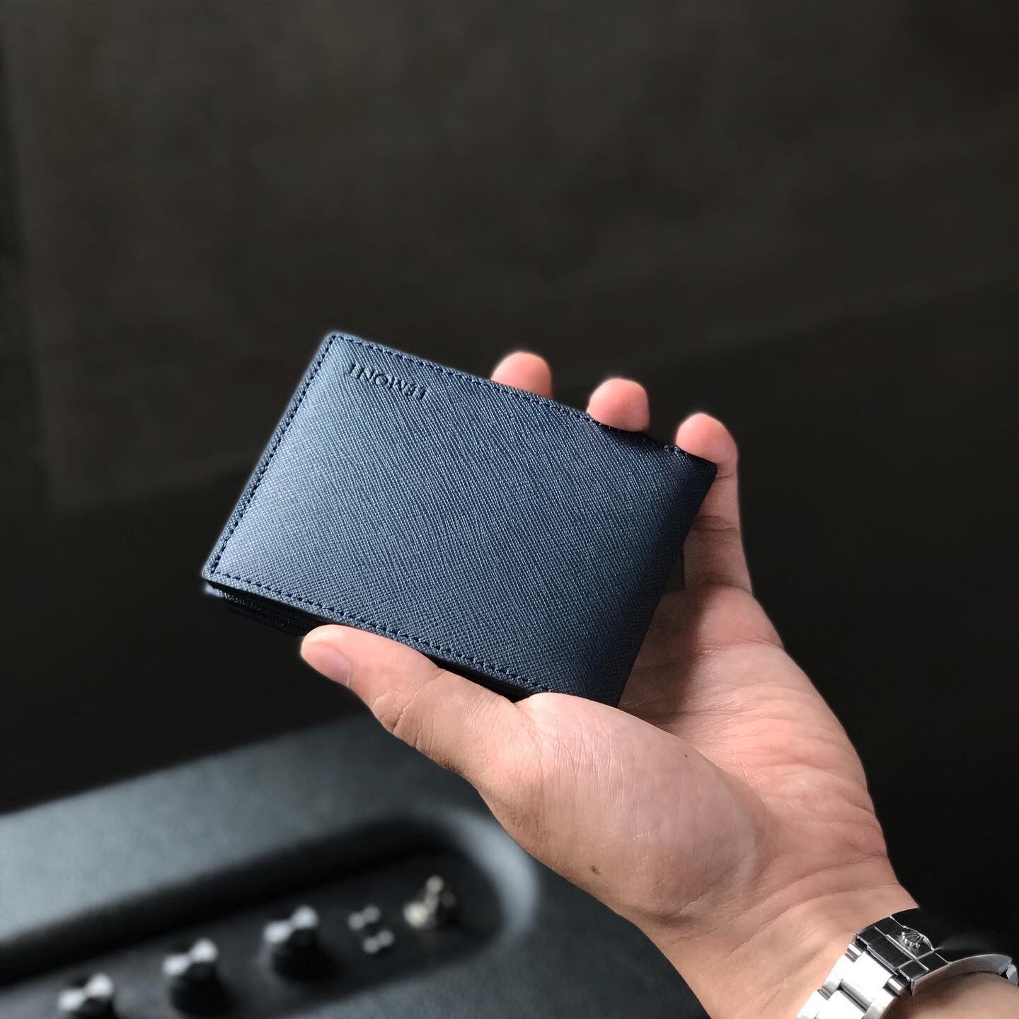 [Nhập LAZXuHuong05 - Giảm 70k/499k]Ví Minimal Unisex chính hãng Lemont, dáng ngang, kích thước nhỏ gọn, có ngăn tiền thẳng