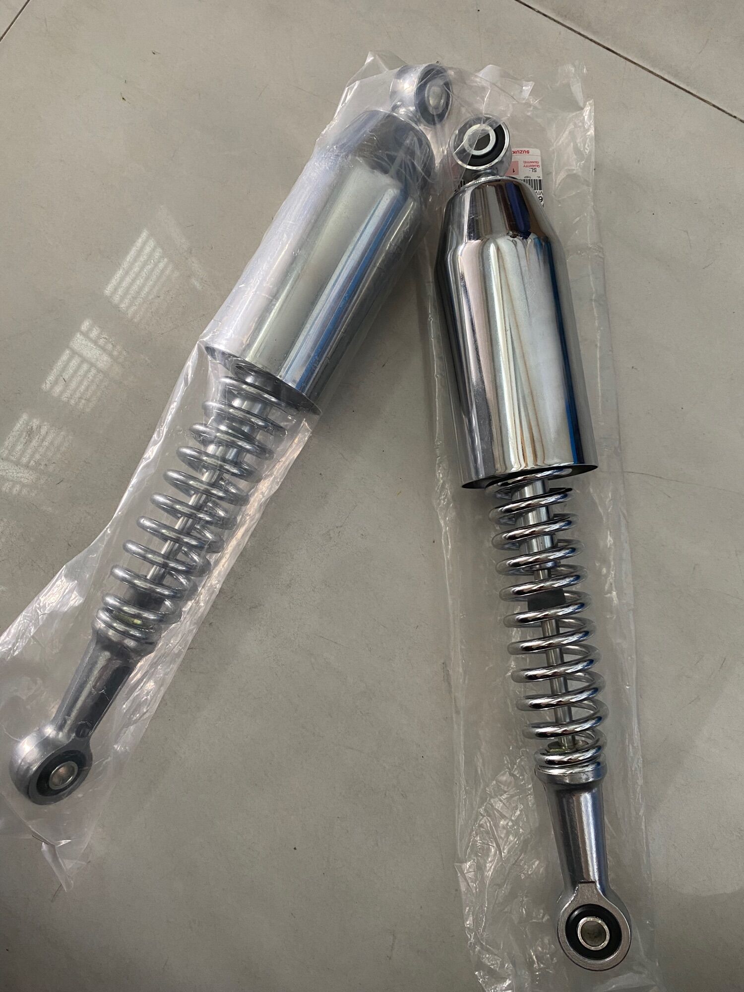 Cặp phuộc giảm xóc sau best 110 suzuki chính hãng