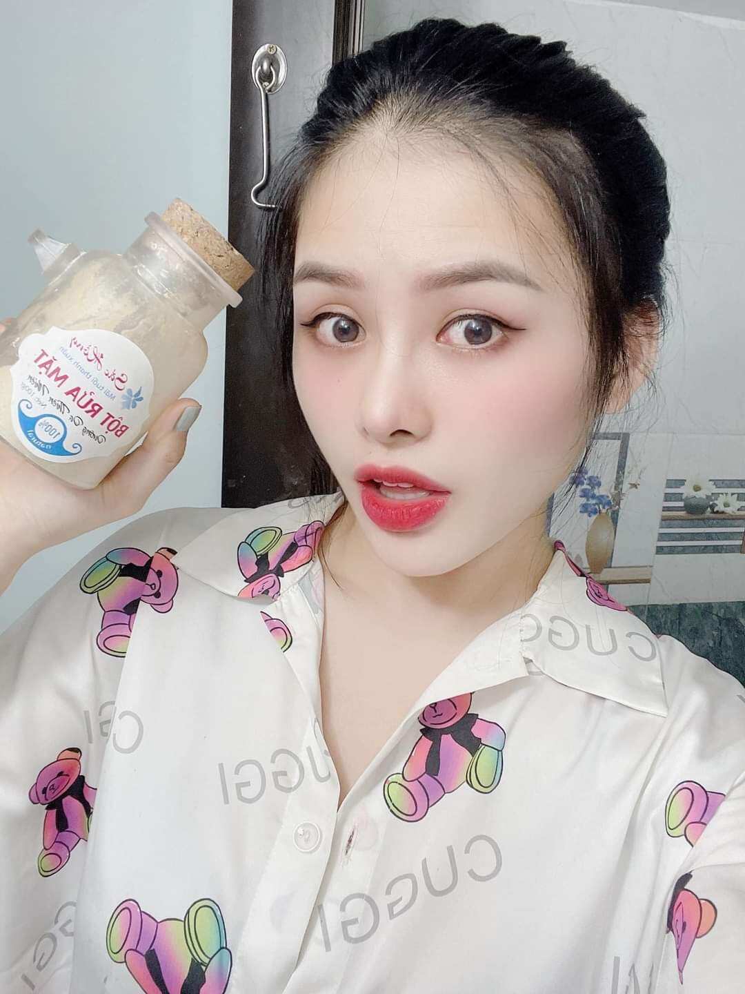 BỘT RỬA MẶT THIÊN NHIÊN SẮC HỒNG