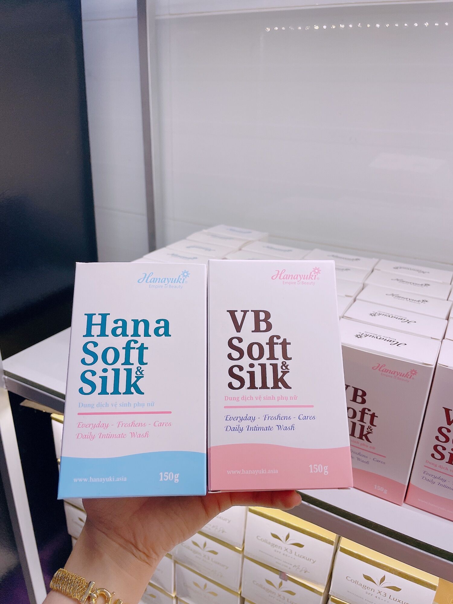 Dung dịch vệ sinh hana hồng
