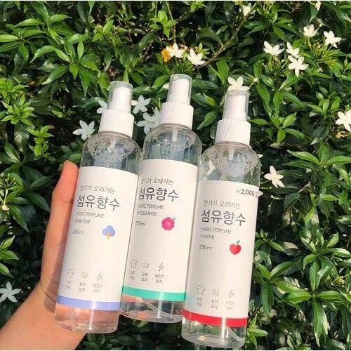 Set 3 _Xịt Thơm Quần Áo Fabric Ferfume 250ml Hàn Quốc