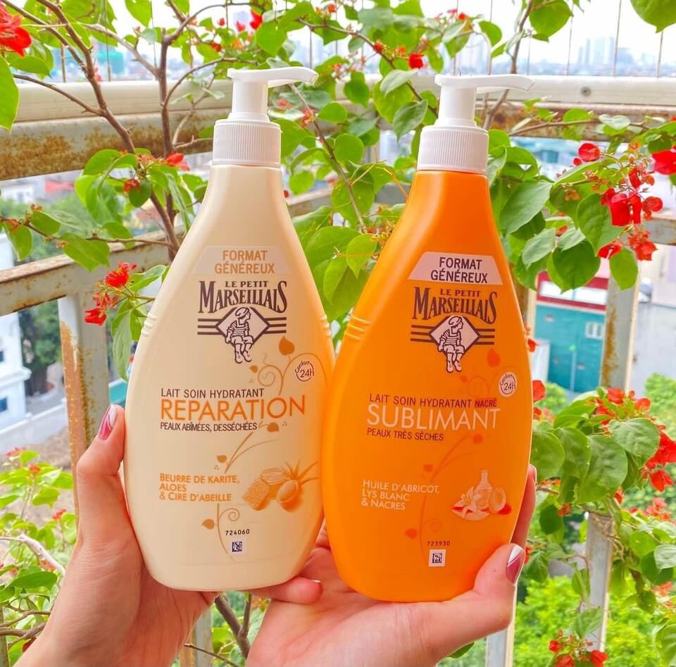 Sữa Dưỡng Thể Le Petit Marseillais 400ml Hàng Pháp