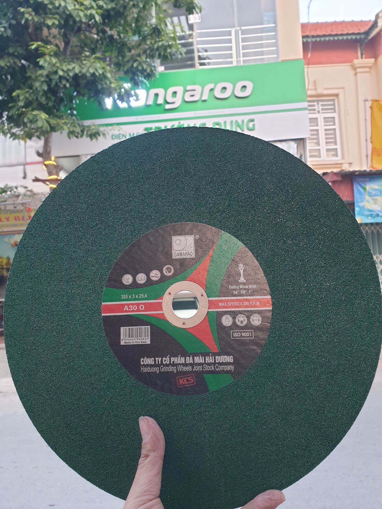 Đá cắt sắt , cắt inox 350 HẢI DƯƠNG hàng chính hãng công ty