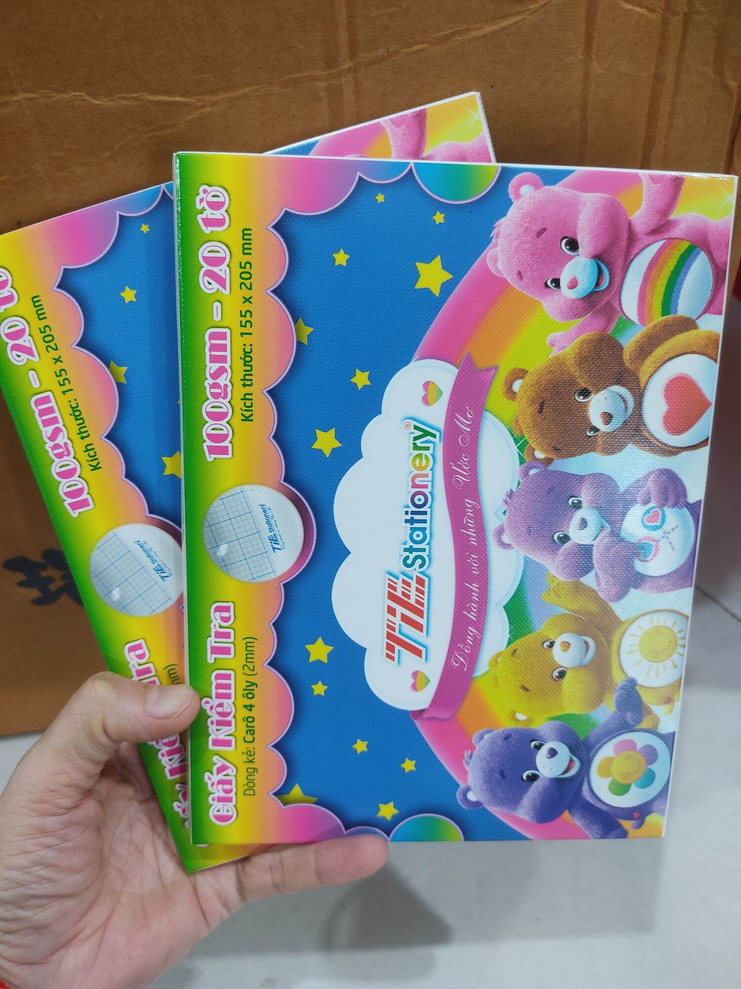 2 xấp tệp kiểm tra.
