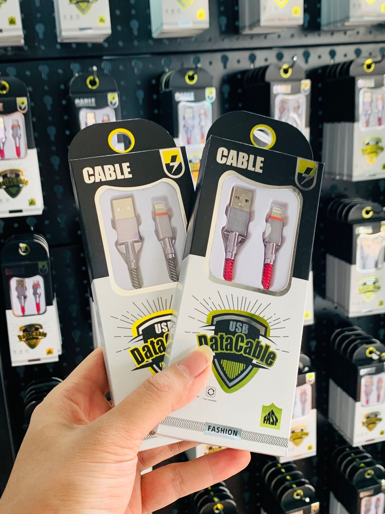 CÁP SẠC NHANH Lightning CABLE BỌC DÙ CHỐNG ĐỨT SIÊU BỀN