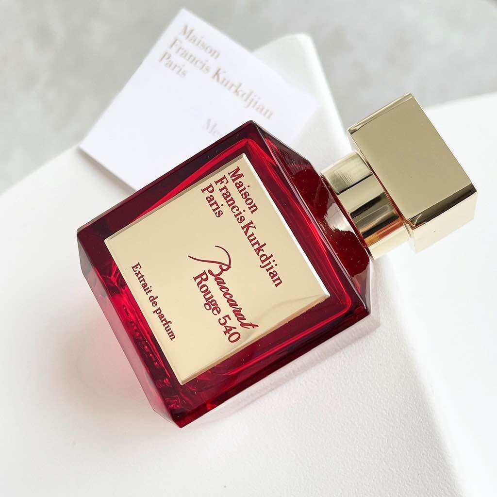 Nước hoa nữ MFK Baccarat Rouge 540 Extrait de Parfum- Mùi hương sang trọng quý phái và lưu hương lâu 70ml