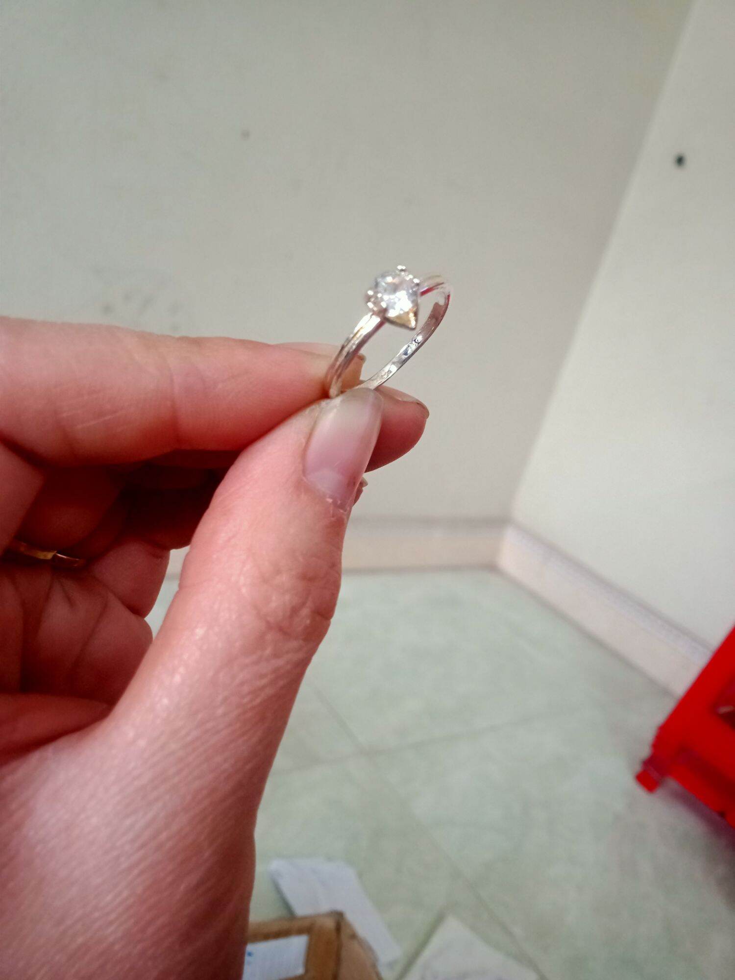 bông tai trang sức giống y vàng tây tặng nhẫn như ảnh