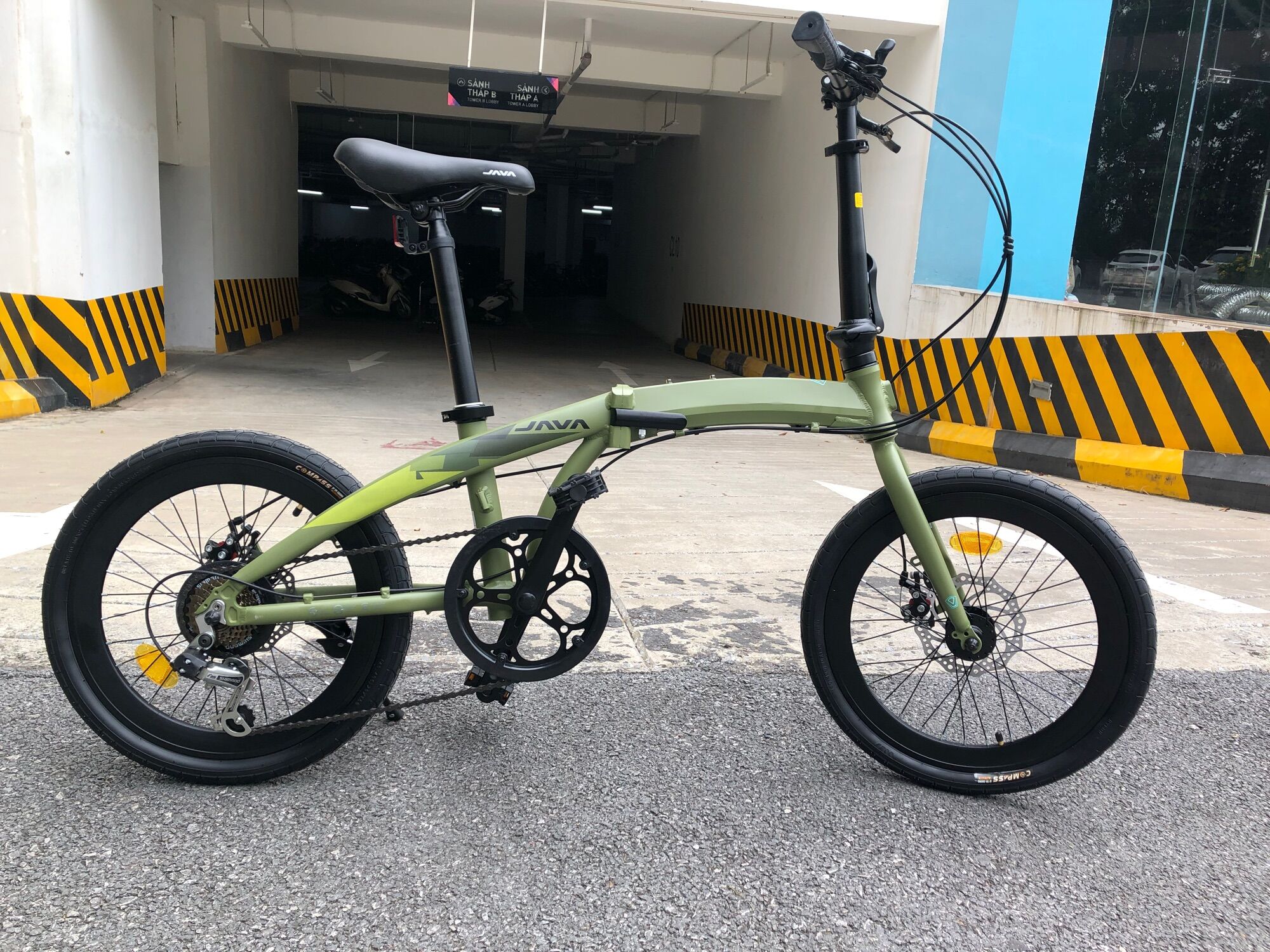 Xe đạp thể thao Java Zelo (xe trưng bày)