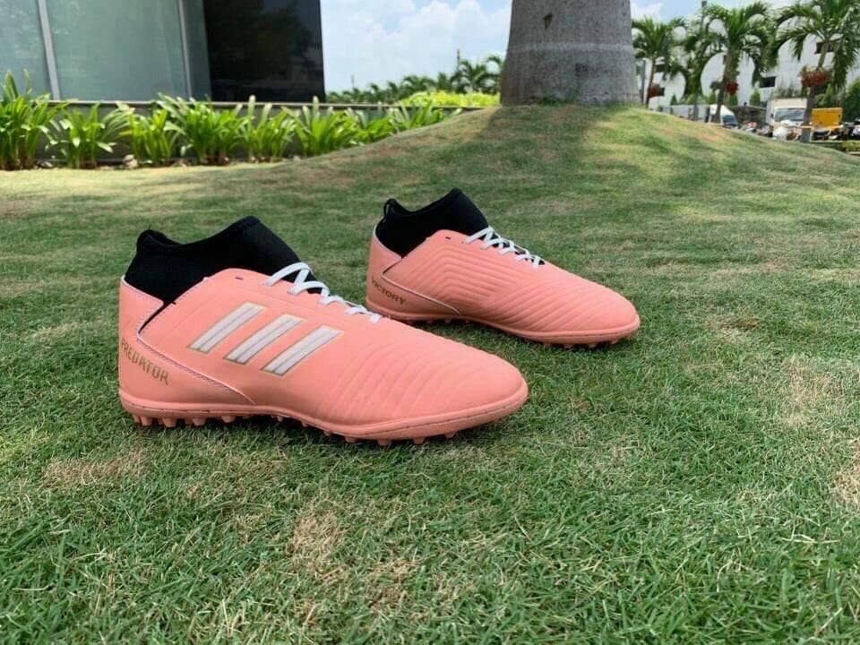 Giày đá bóng sân cỏ nhân tạo Predator - Khâu full đế - TẶNG KÈM TẤT.