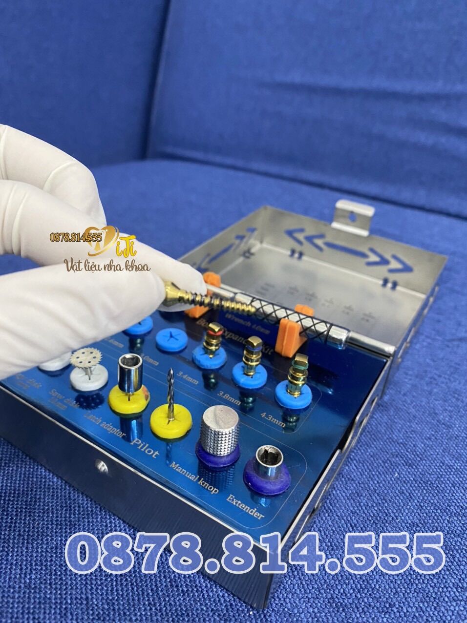 Nong chẻ xương trong cấy ghép răng implant