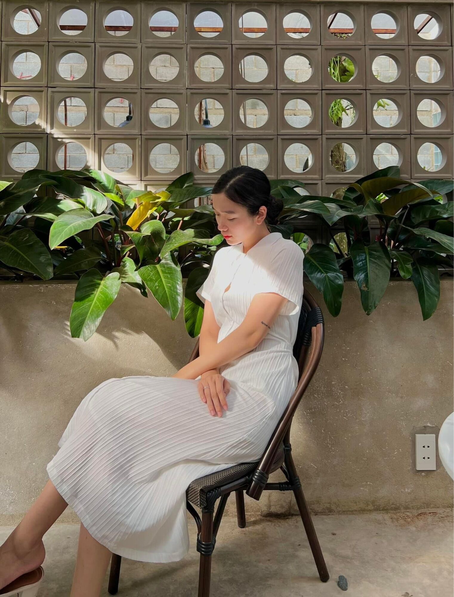 Đầm cổ sơ mi dáng middi dây thắt eo - Khiết