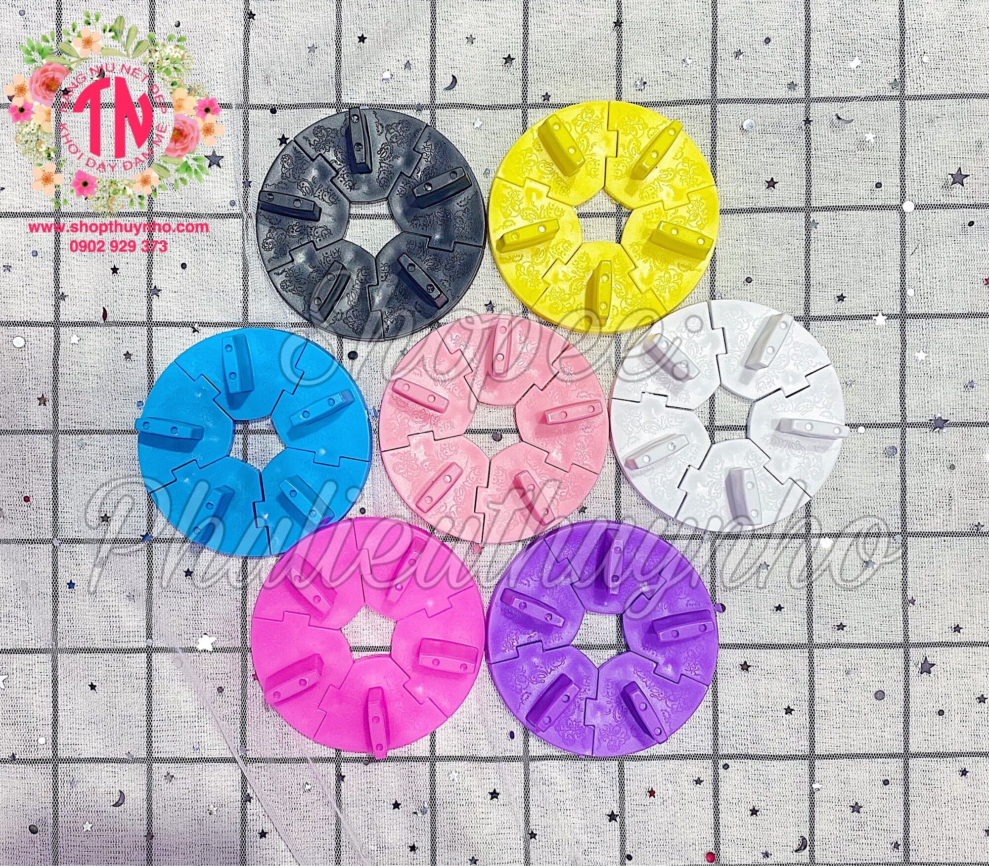Đế đỡ, kê móng tập vẽ móng nail