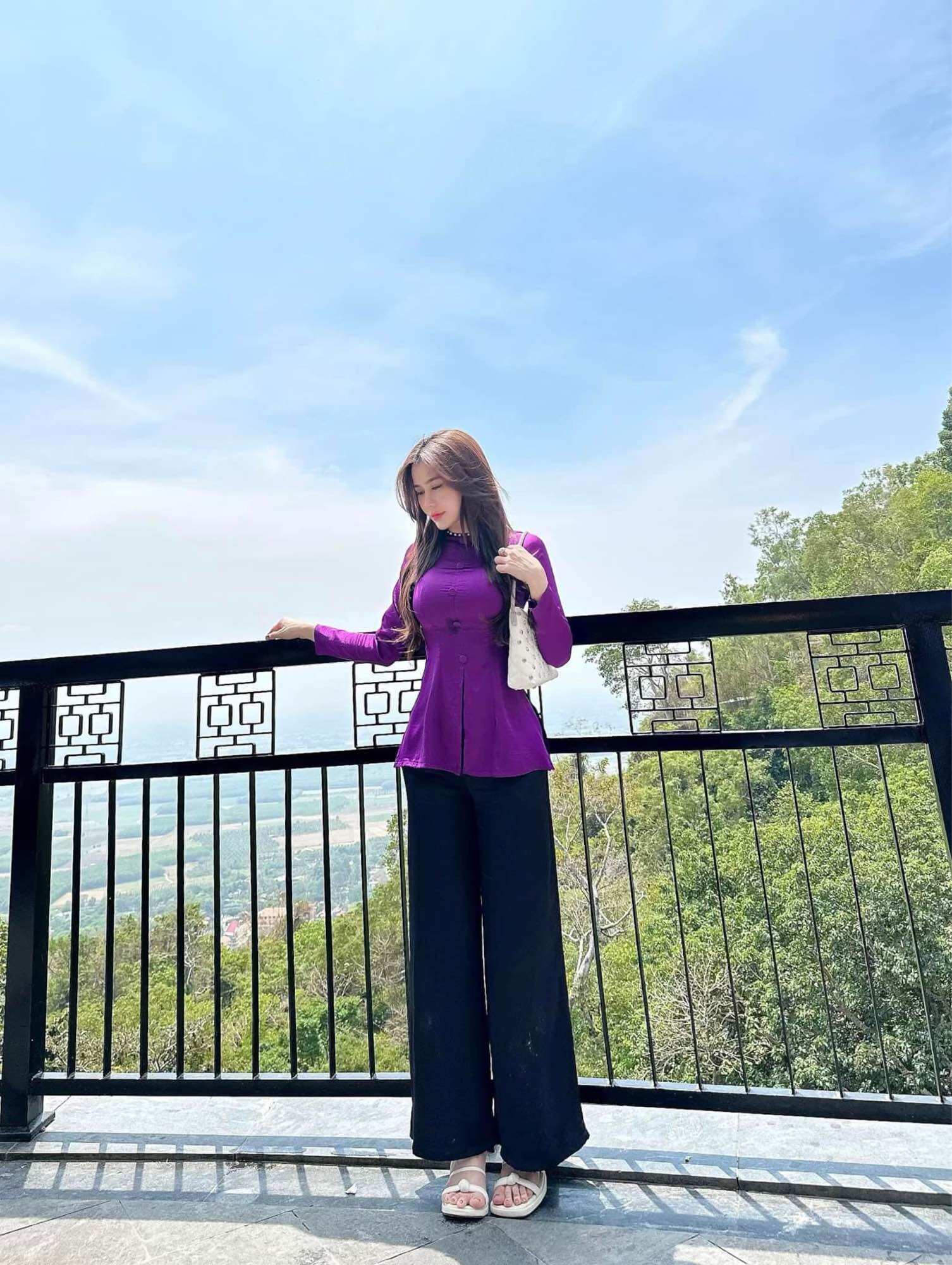 Bộ bà ba chất lụa cao cấp mịn rũ mát có size lớn bigsize