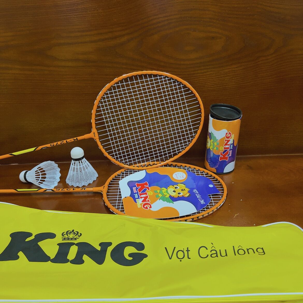 Bộ 2 vợt cầu lông trẻ em King kèm 2 cầu nhựa