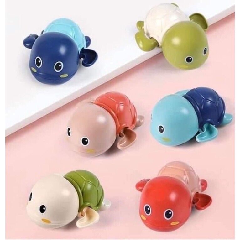 Đồ chơi rùa con bơi trong nước cho bé