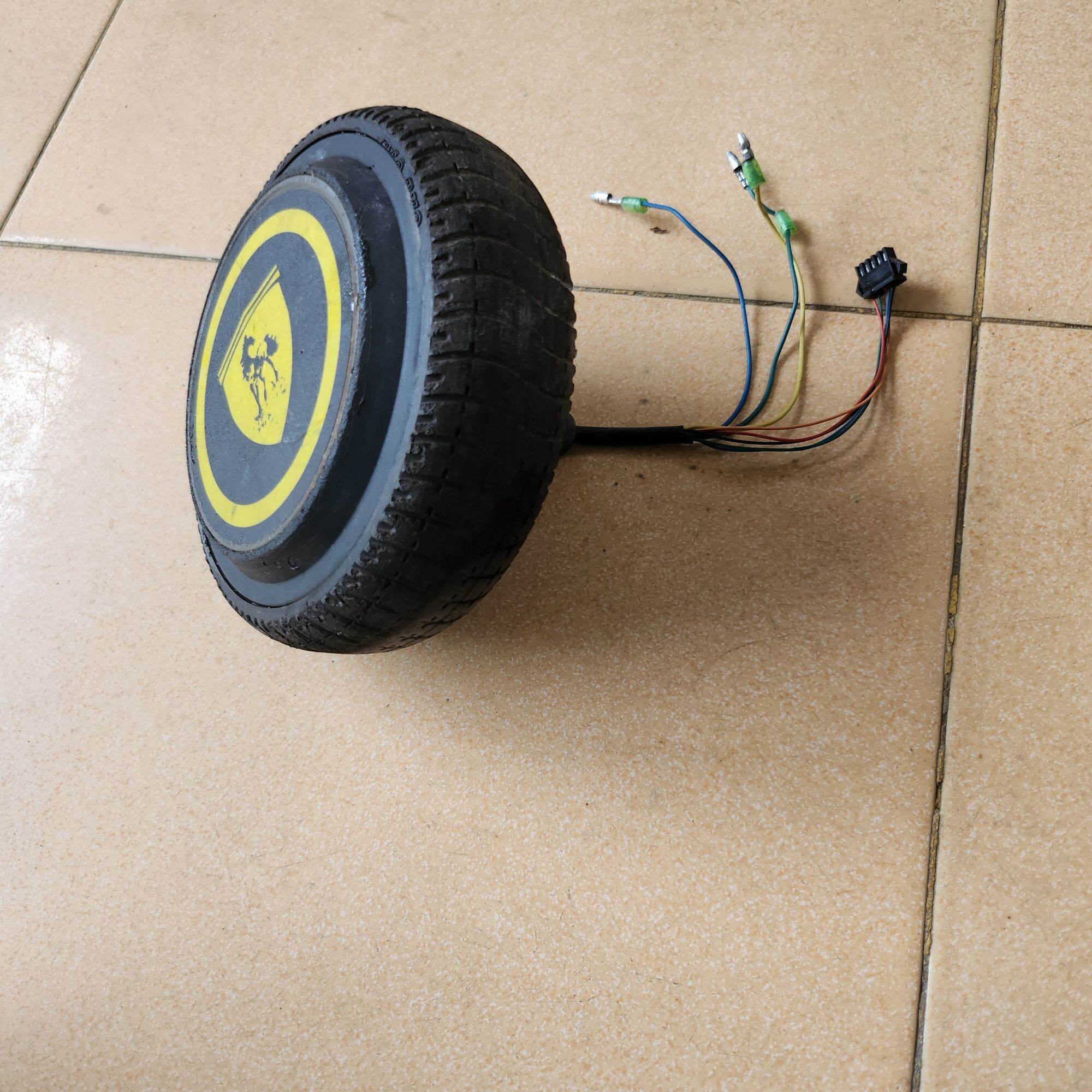 bánh xe điện cân bằng củ. 6.5inh