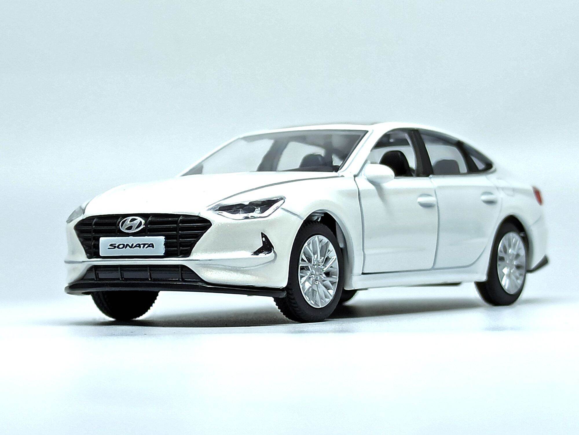 Mô hình xe Hyundai Sonata DN8