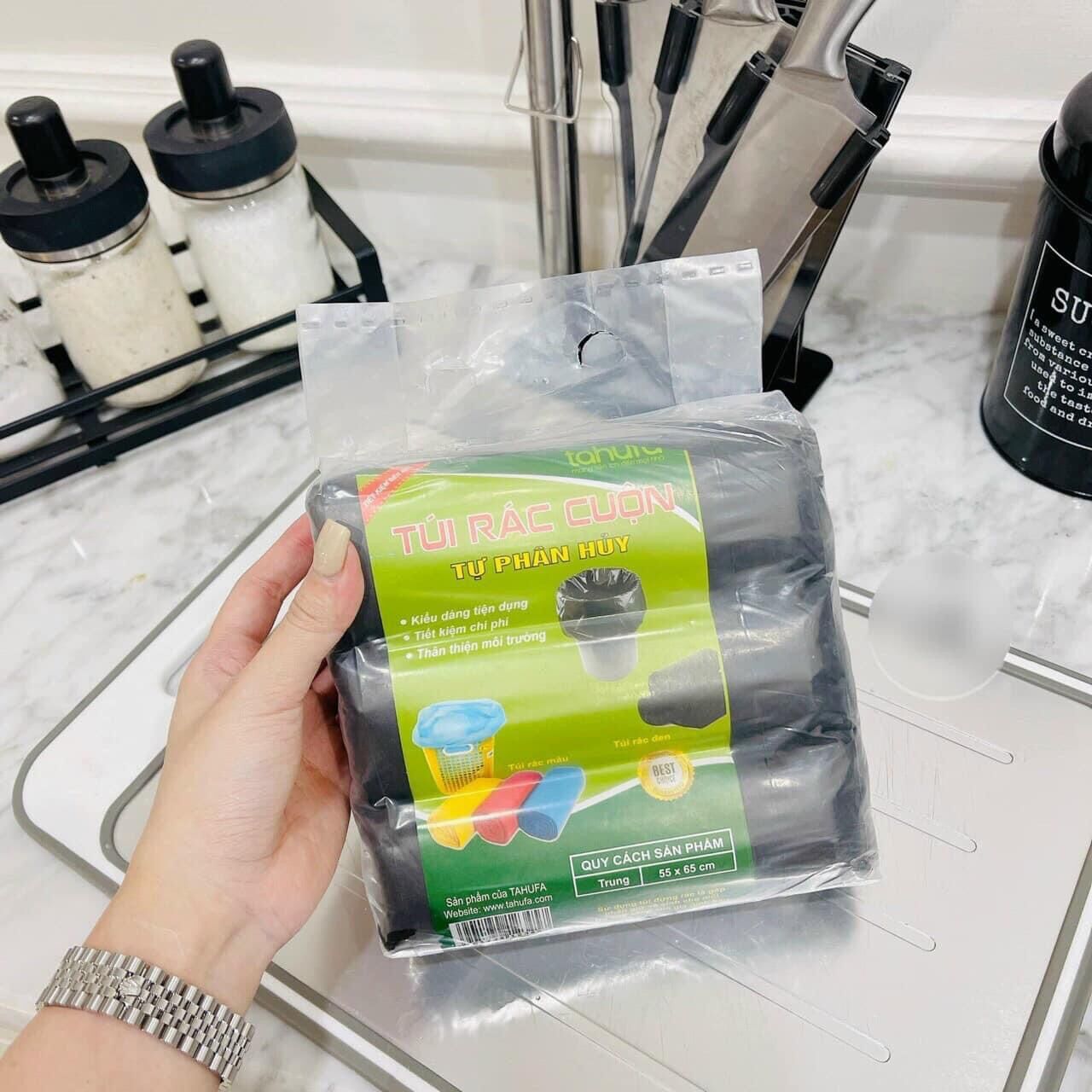 SÉT 3 CUỘN TÚI ĐỰNG RÁC ĐEN TỰ TIÊU