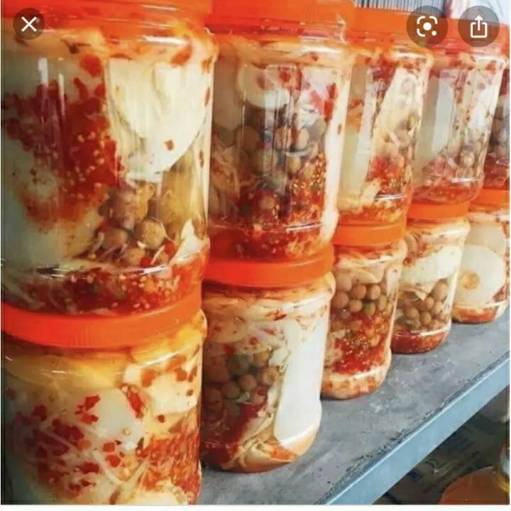 Măng ớt ngâm hạt móc mật chua chua cay cay giòn giòn hũ 1.5kg