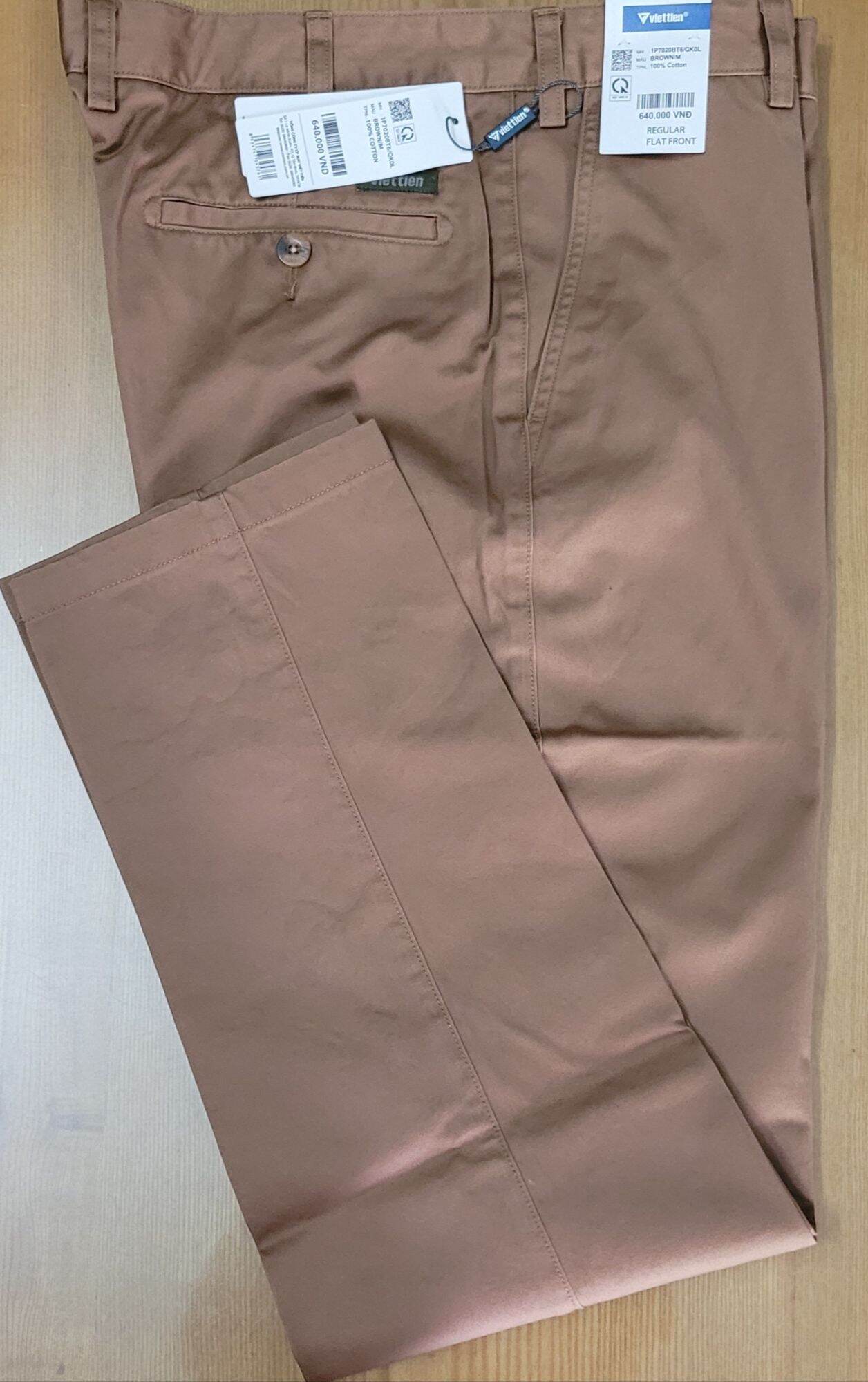 Quần kaki Việt Tiến form regular Giá mác 640k.