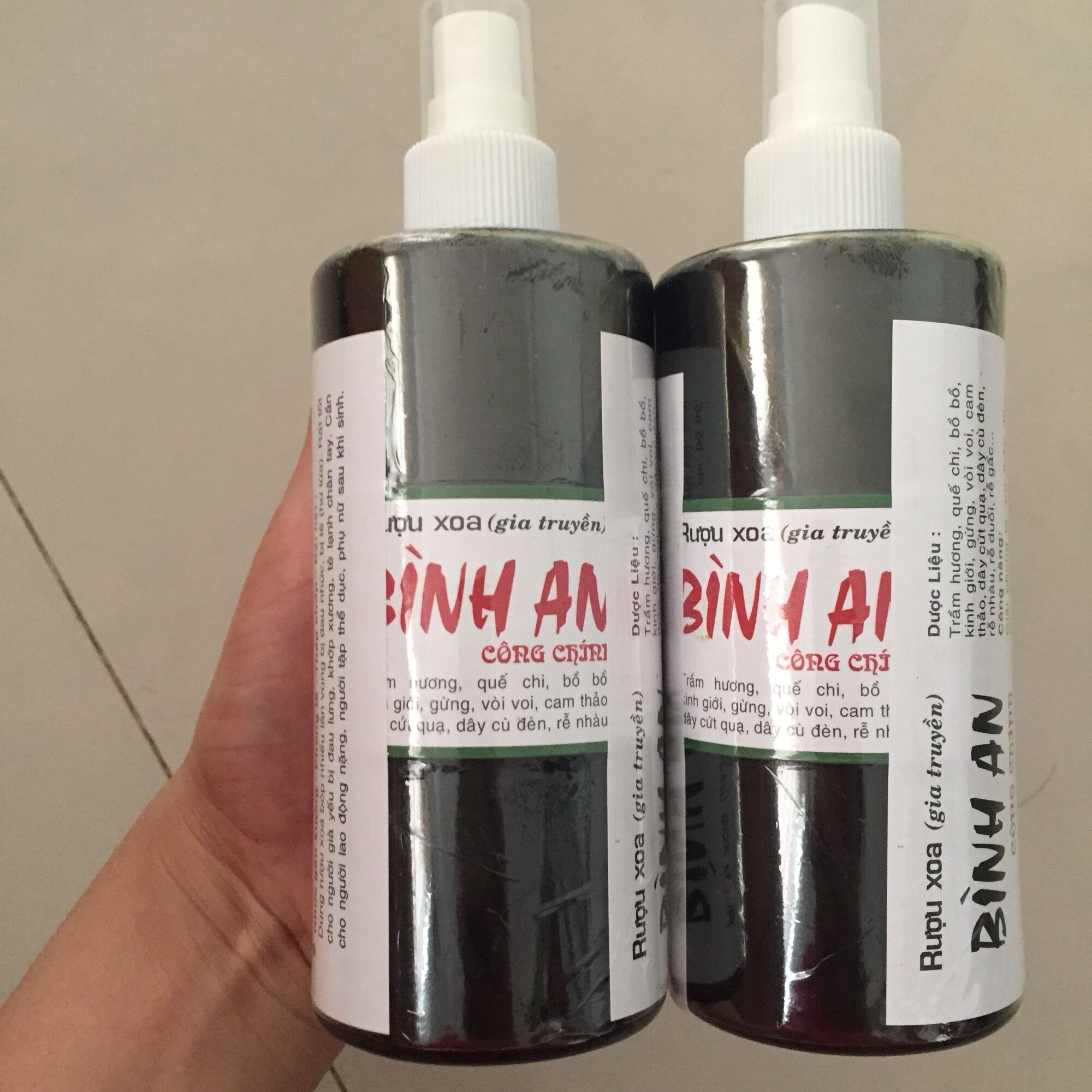 Dầu xoa bóp đau mỏi cơ Bình An 330ml