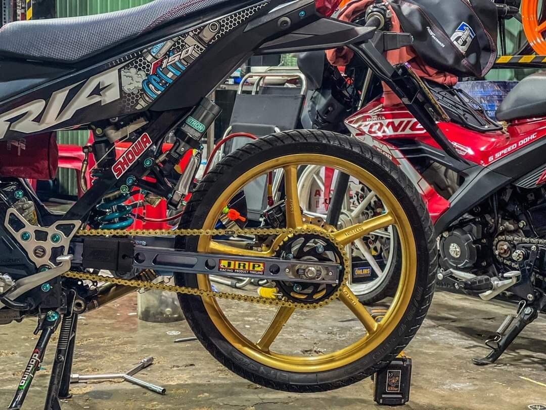 tem rời satria đen tổ ông