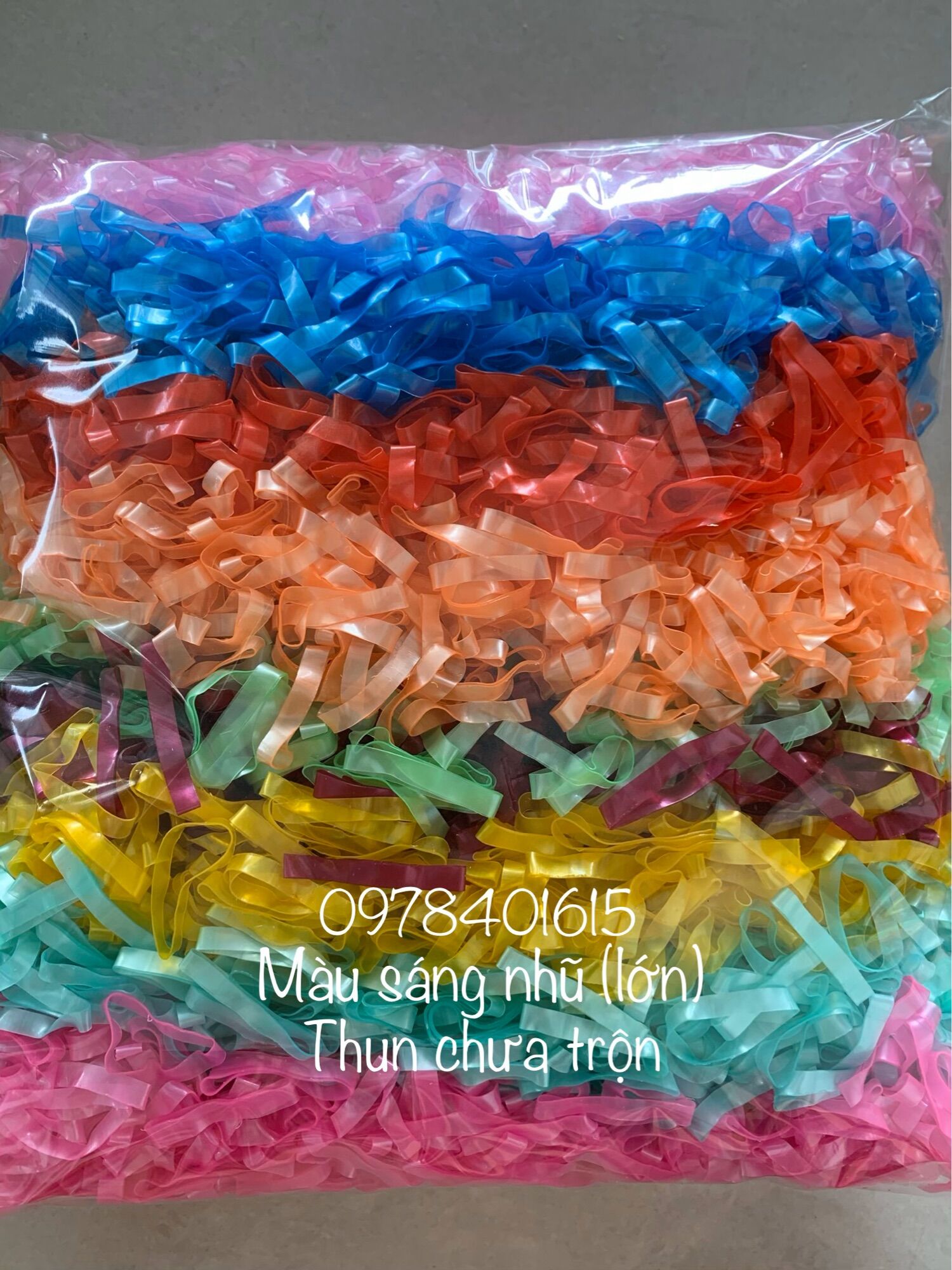 Thun cột tóc cho bé đủ màu 500g