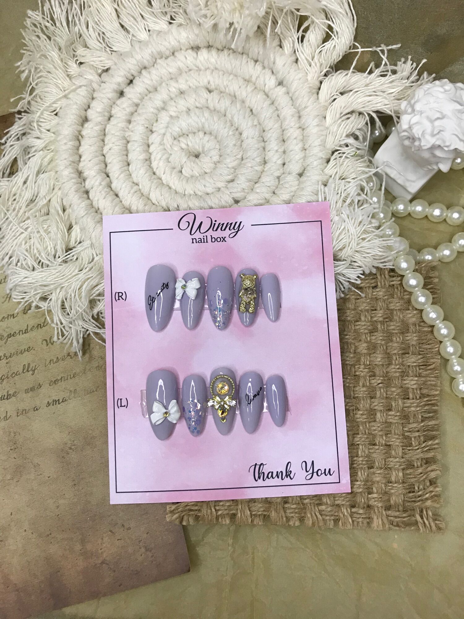 Nailbox móng up móng giả xám nhạt charm gấu