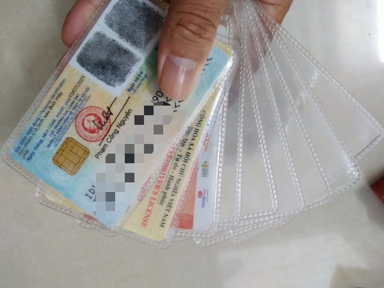 Set 100 cái vỏ căn cước loại dày có răng