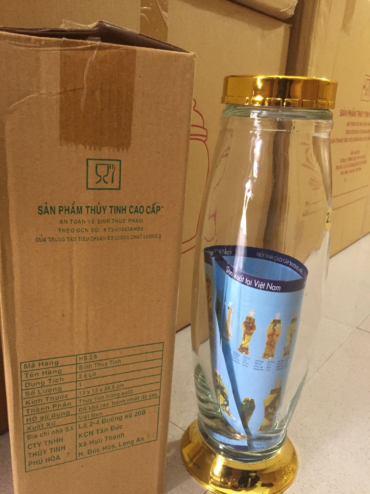 Bình ngâm sâm , ngâm rượu ; chất liệu thuỷ tinh trong suốt thể tích 2,6 lít