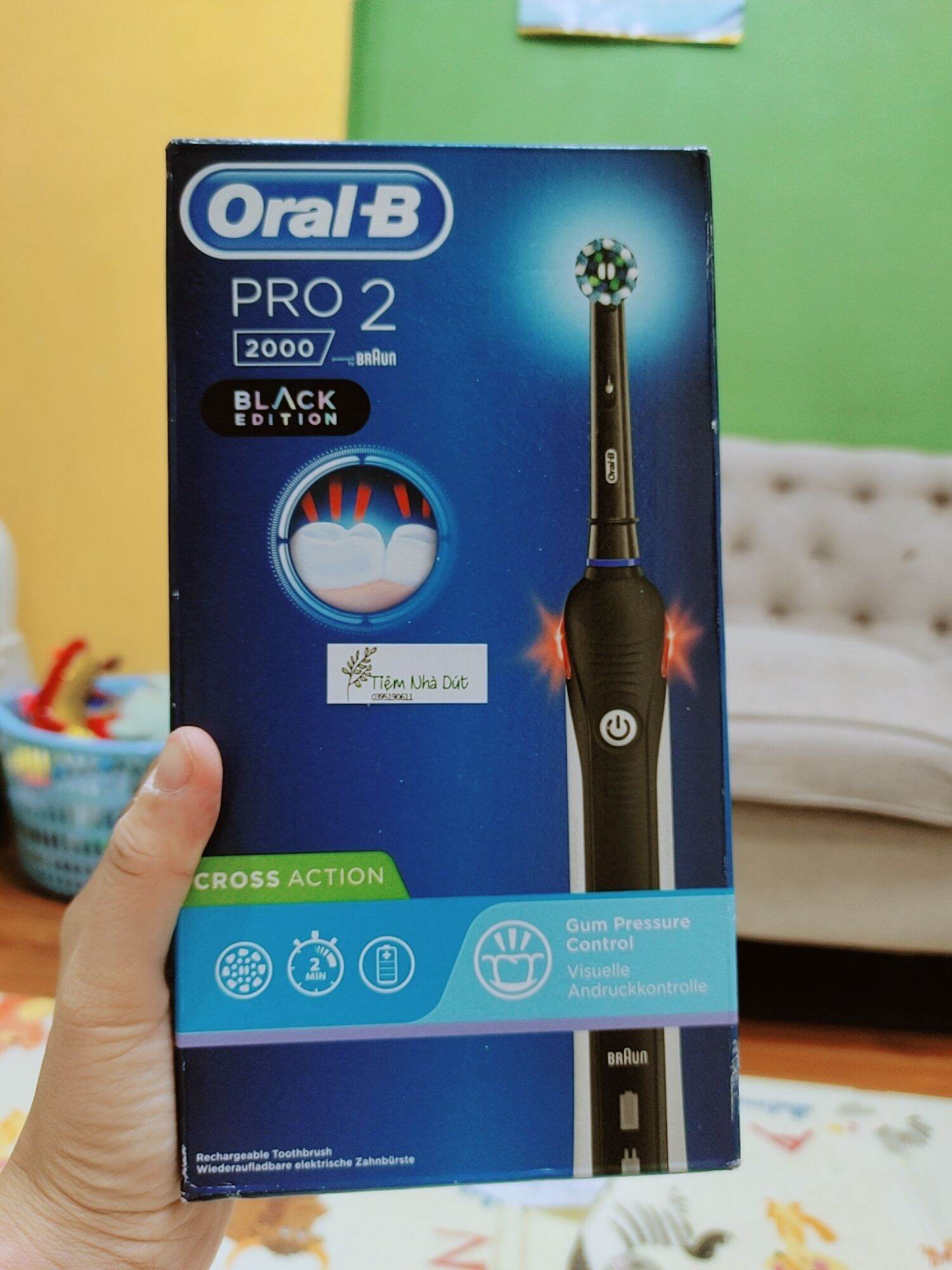 Bàn chải điện Oral b Pro2 (made in Germany)