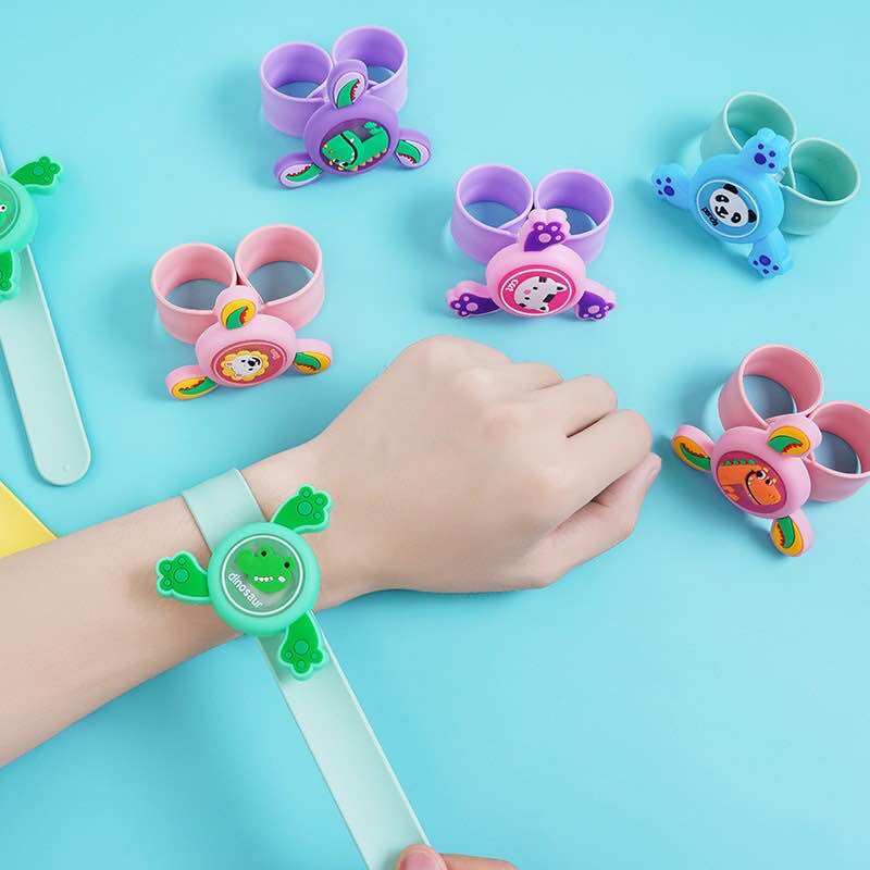 Đồng hồ spinner cho bé có đèn
