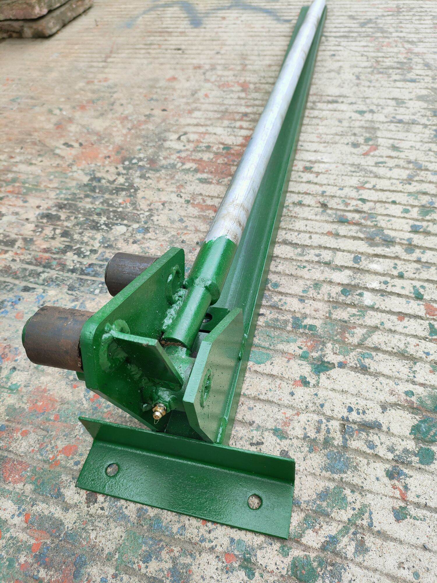 Bàn bẻ sắt 18