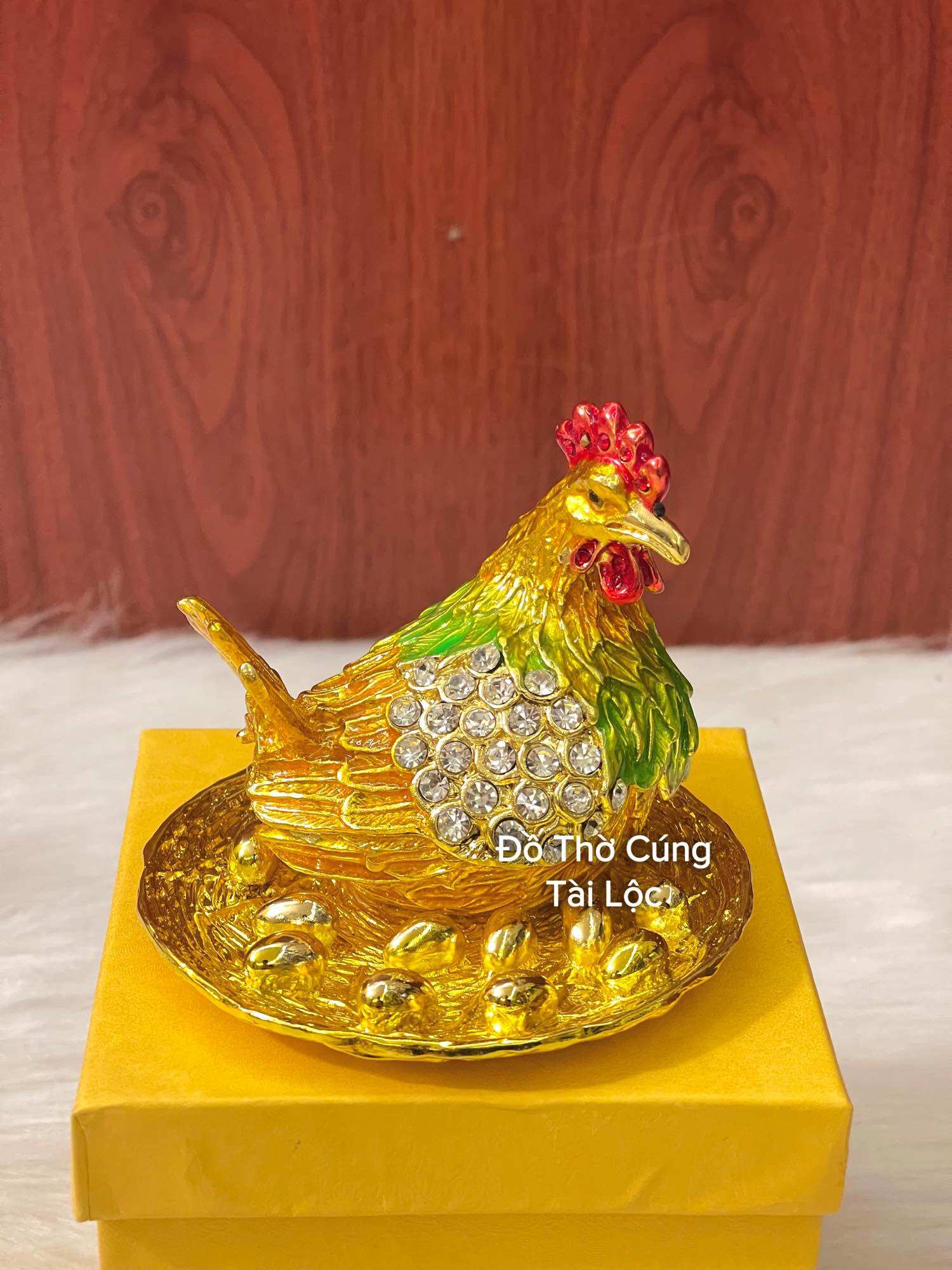 Tượng gà đẻ trứng vàng vật phẩm phong thuỷ