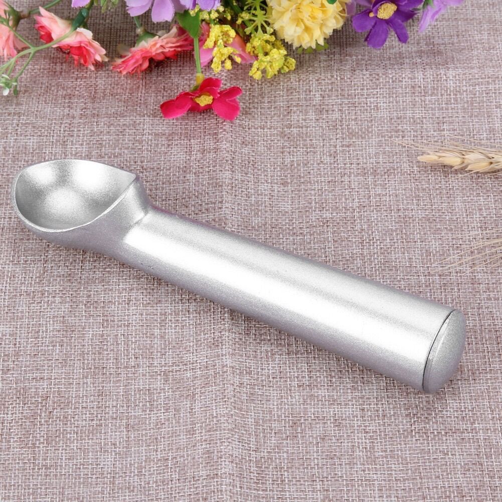 Muôi múc kem bằng gang đúc