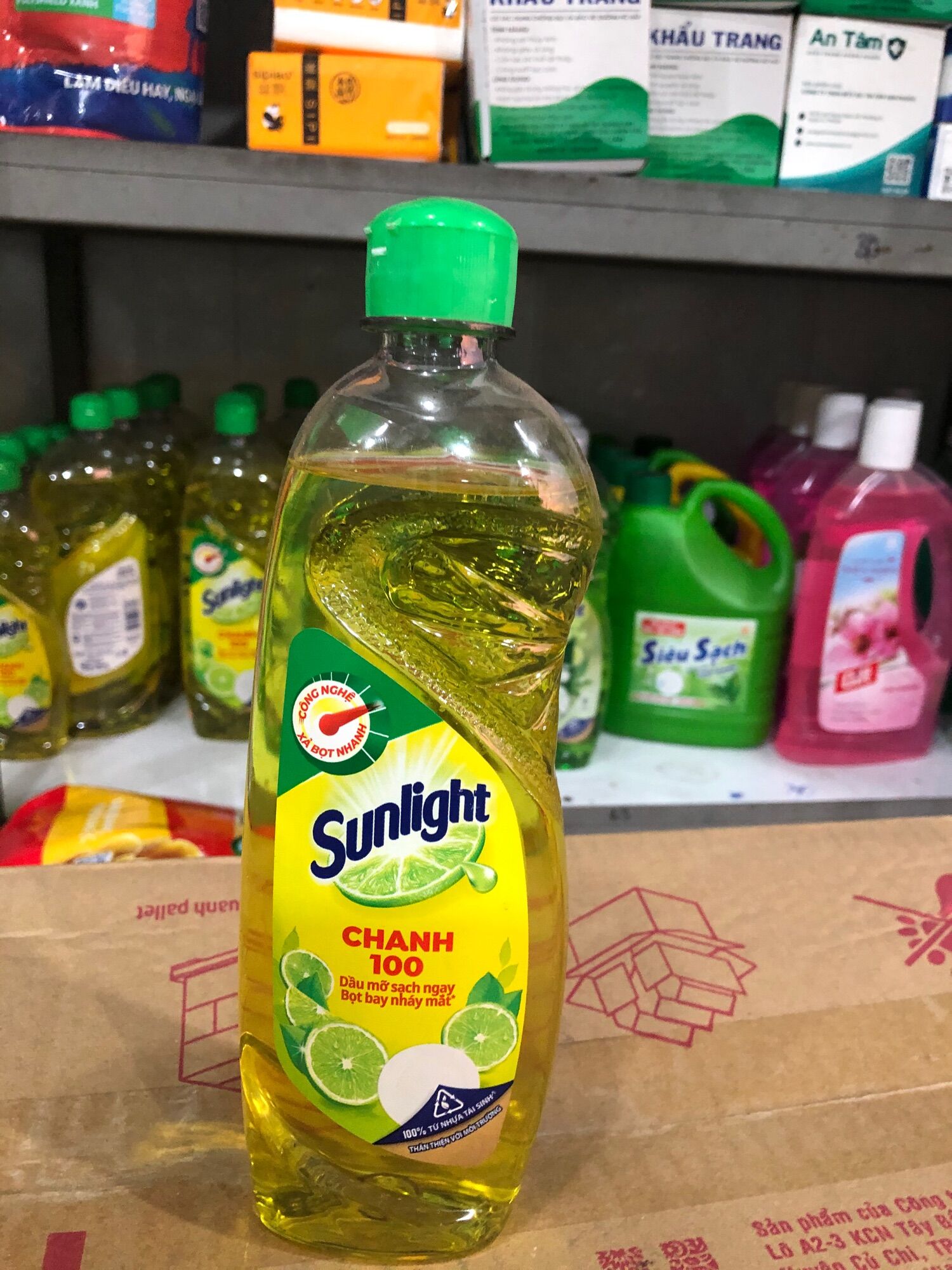 Nước rửa chén Sunlight hương chanh chai 400g